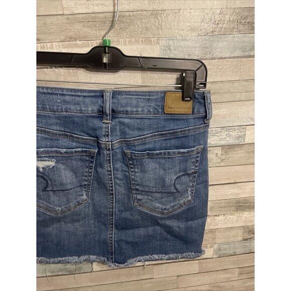 Women’s American eagle high-rise mini skirt medium wash distressed size 4 - Picture 5 of 10